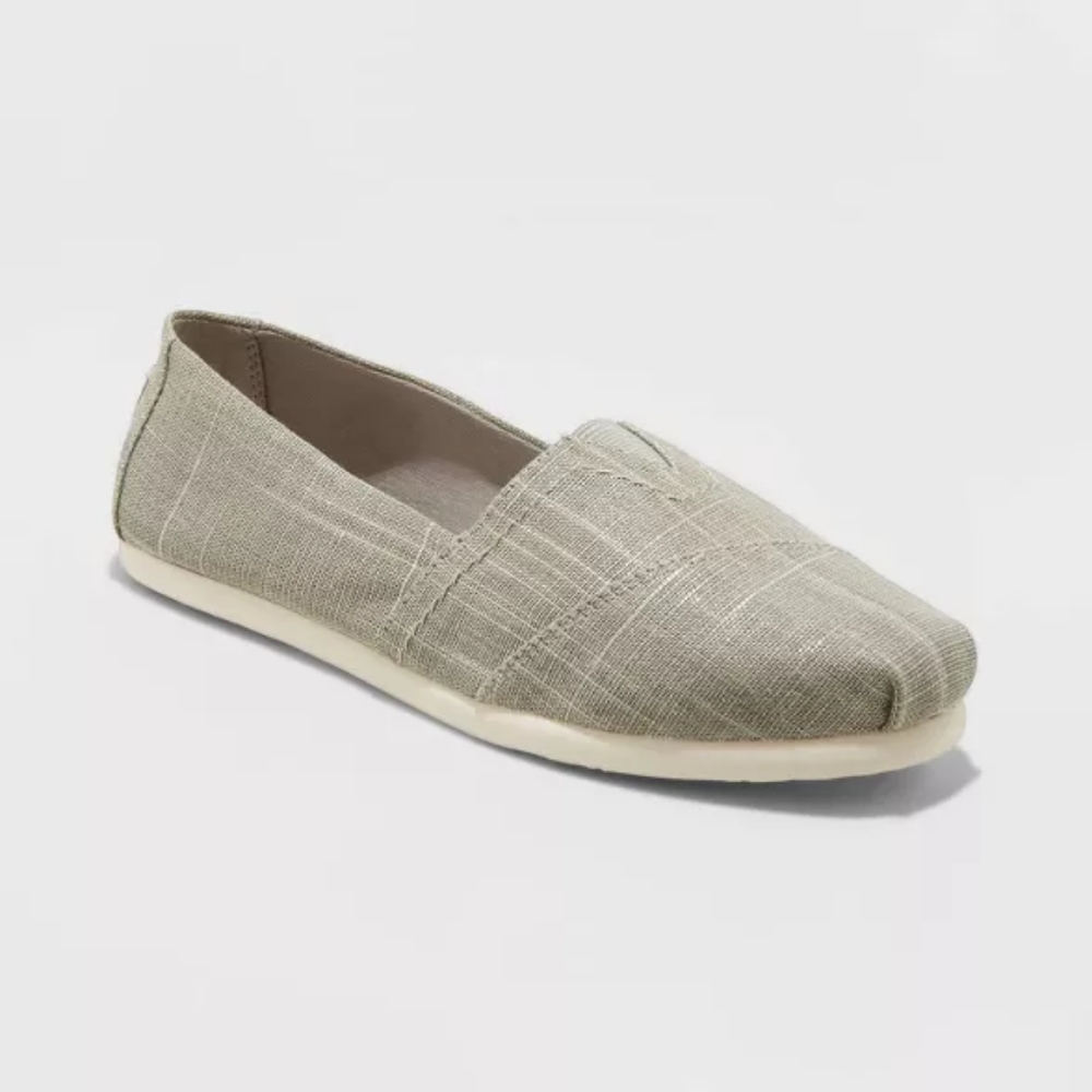Women's Mad love Lydia Slip On Canvas Sneakers